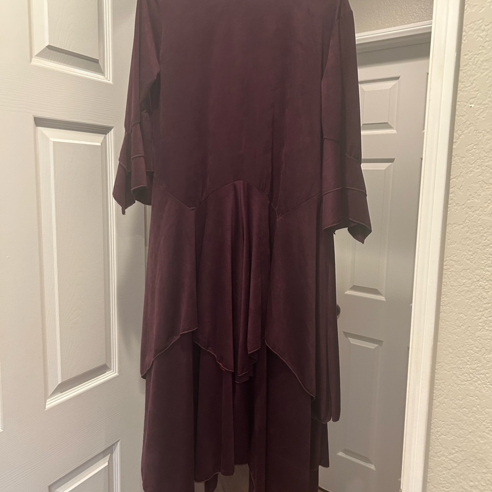 Elegant Burgundy Women's Duster
